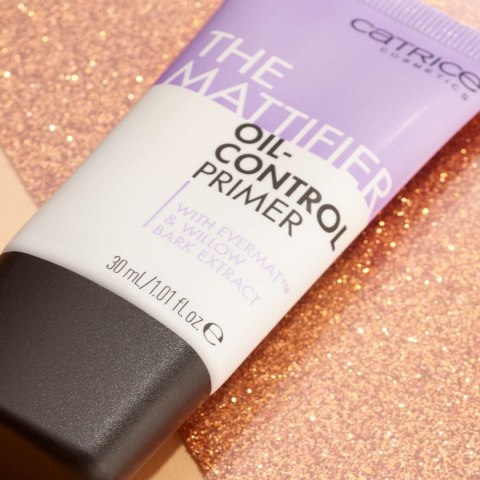 Baza pod makijaż Catrice The Mattifier (30 ml) Baza pod makijaż Catrice The Mattifier (30 ml)