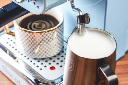 Ekspres ciśnieniowy Swan Espresso Coffee Machine SK22110BLN (1100W; kolor niebieski)