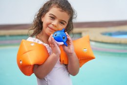 Figurka Junior Robotic Pływający Rekin niebieski