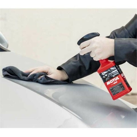 Nabłyszczacz do Karoserii Motul MTL110154 500 ml Nabłyszczacz do Karoserii Motul MTL110154 500 ml