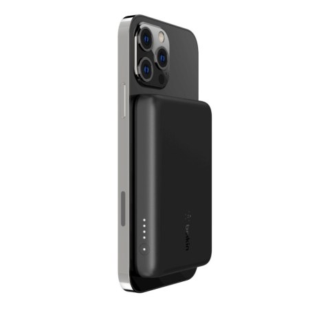 Powerbank bezprzewodowy Belkin BoostCharge Magnetic Wireless Power Bank 2.5K MagSafe Compatible 2500mAh Black Powerbank bezprzewodowy Belkin BoostCharge Magnetic Wireless Power Bank 2.5K MagSafe Compatible 2500mAh Black