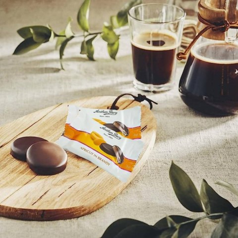 Anthon Berg Apricot in Brandy 220 g Anthon Berg Apricot in Brandy 220 g